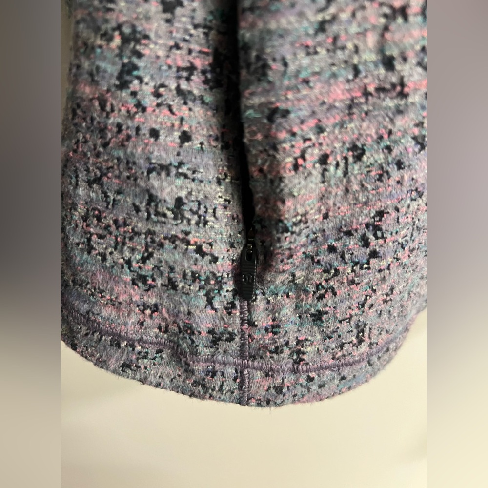 lululemon athletica | Women’s Multi-Color Heathered Gray Zip-Up Long Sleeve - Picture 8 of 15